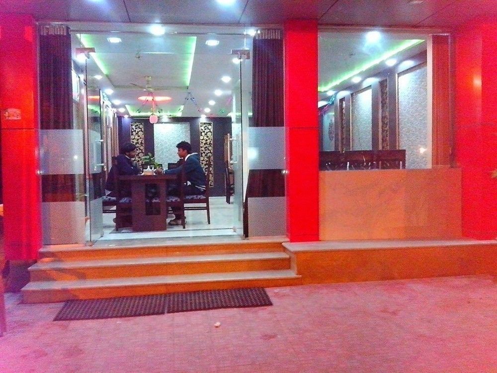 Hotel Gayatri Palace Agra  Ngoại thất bức ảnh
