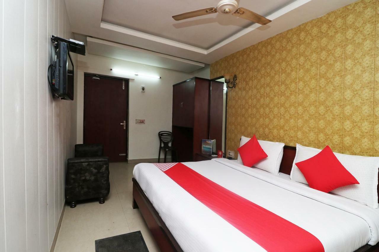 Hotel Gayatri Palace Agra  Ngoại thất bức ảnh