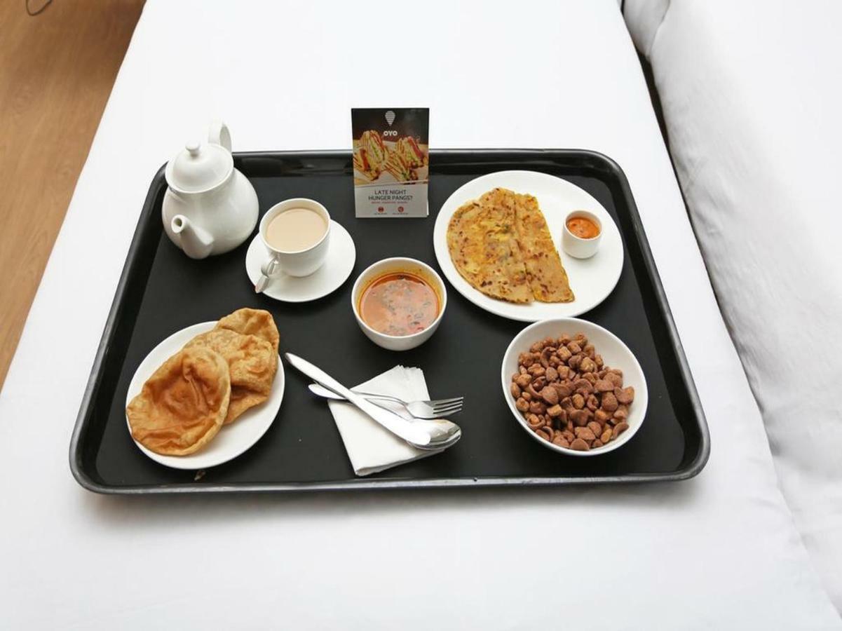 Hotel Gayatri Palace Agra  Ngoại thất bức ảnh